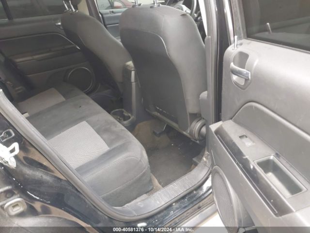 1C4NJCBA4GD641584 Jeep Compass Sport