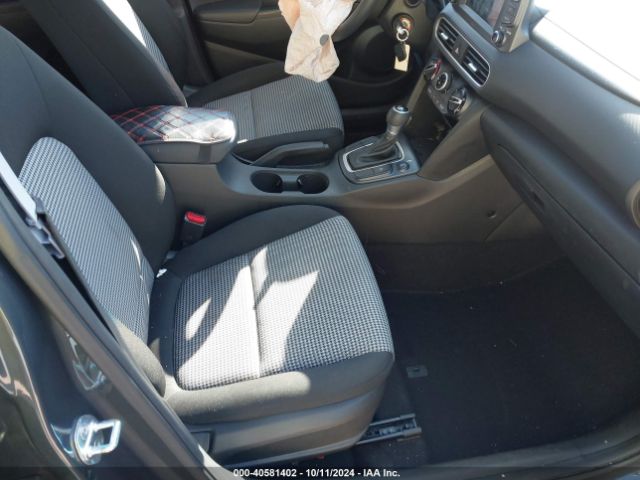 KM8K1CAA8MU746687 Hyundai Kona Se