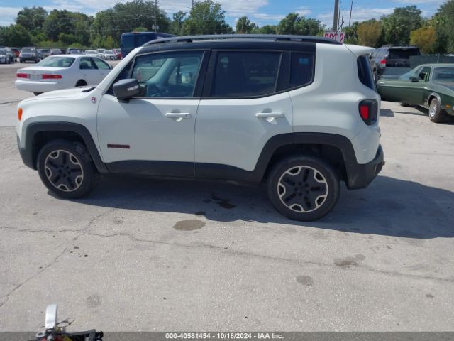 ZACCJBCT0FPB52308 Jeep Renegade Trailhawk