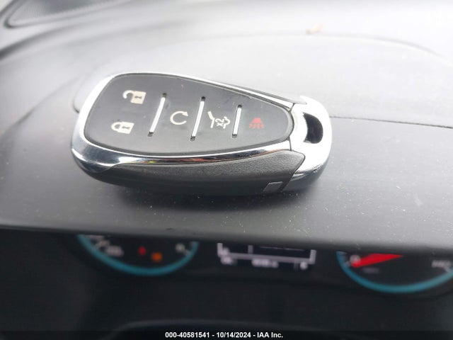 Chevrolet EQUINOX LT 2018 2GNAXSEV3J6325998 Image 11