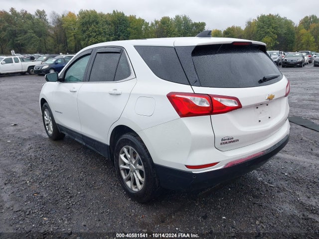 Chevrolet EQUINOX LT 2018 2GNAXSEV3J6325998 Image 3
