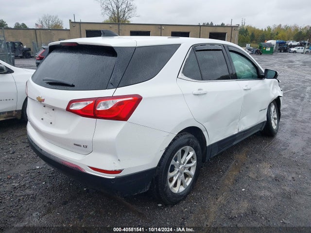 Chevrolet EQUINOX LT 2018 2GNAXSEV3J6325998 Image 4