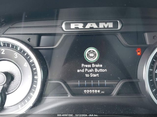 1C6RREMT6NN408227 RAM 1500 Big Horn  4x2 6'4 Box