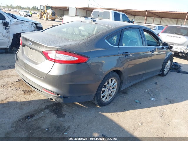 Ford FUSION S 2016 3FA6P0G75GR327194 Image 4