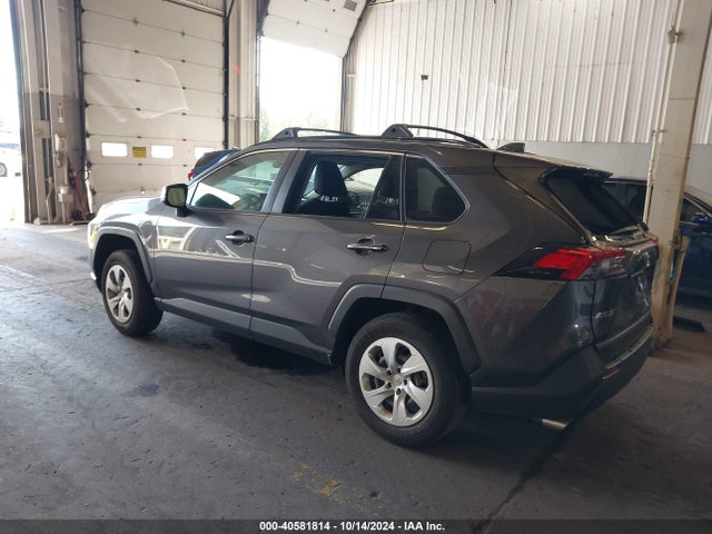 Toyota RAV4 LE 2019 JTMG1RFV7KJ019032 Image 3