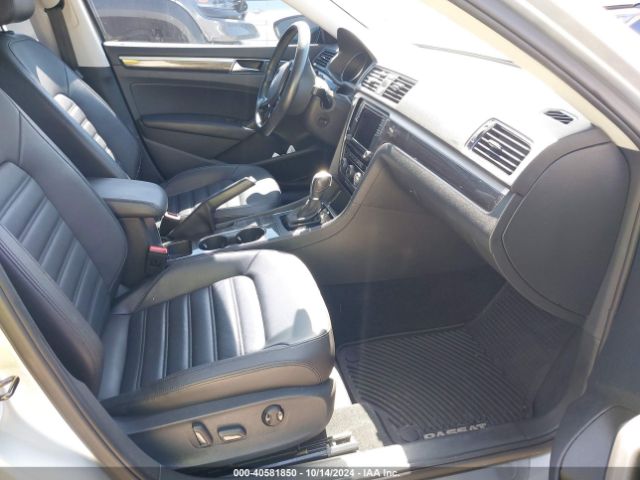 1VWCT7A31HC062696 Volkswagen Passat 1.8t Sel Premium