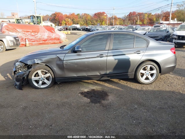 BMW 320i Xdrive 2014 WBA3C3G55ENS71229 Image 14