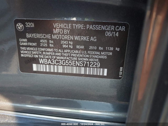 BMW 320i Xdrive 2014 WBA3C3G55ENS71229 Image 9