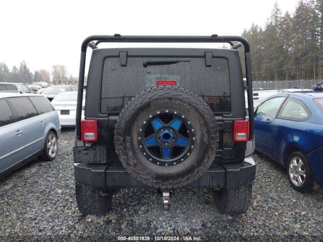 1C4BJWFG0EL233296 Jeep Wrangler Unlimited Rubicon