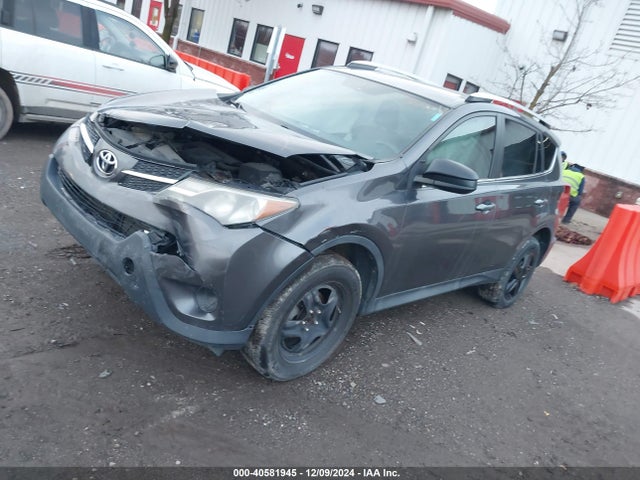 Toyota RAV4 LE 2015 2T3ZFREV9FW163426 Image 2