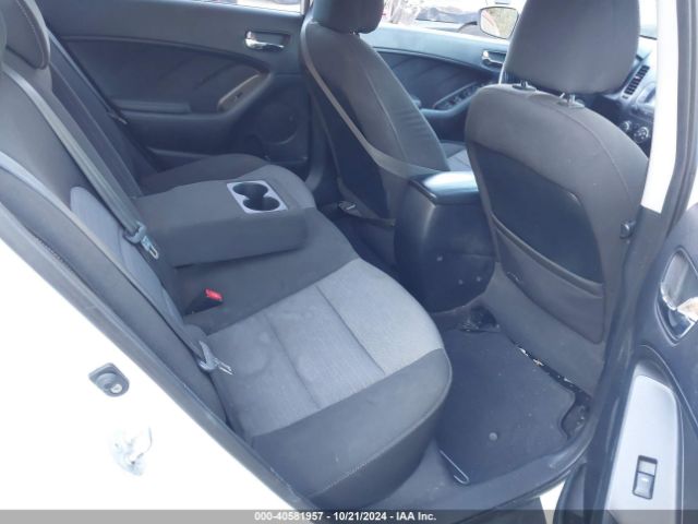 KNAFX4A83E5106547 KIA FORTE EX