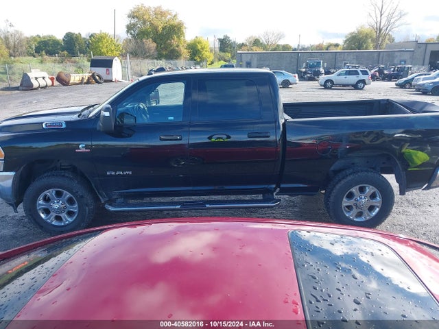3C6UR5DL1PG651014 RAM 2500 Big Horn  4x4 6'4 Box