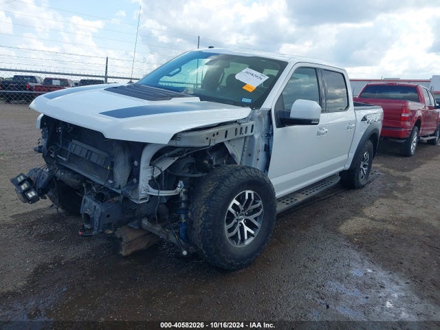 Ford F-150 Raptor 2018 1FTFW1RG9JFD69632 Image 2