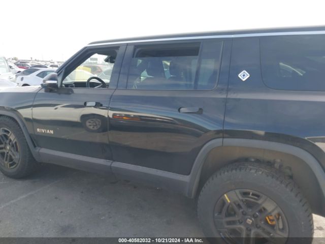 7PDSGABA5PN005376 Rivian R1s Adventure