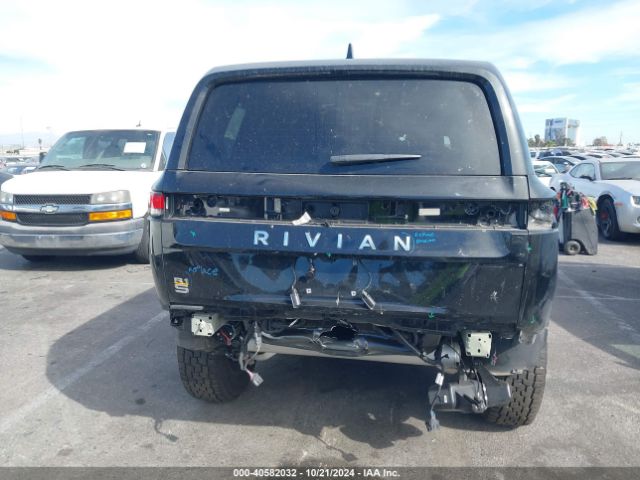 7PDSGABA5PN005376 Rivian R1s Adventure