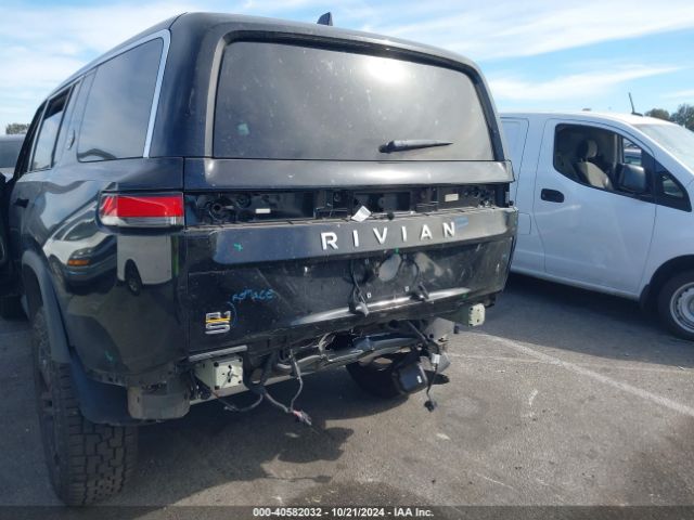 7PDSGABA5PN005376 Rivian R1s Adventure