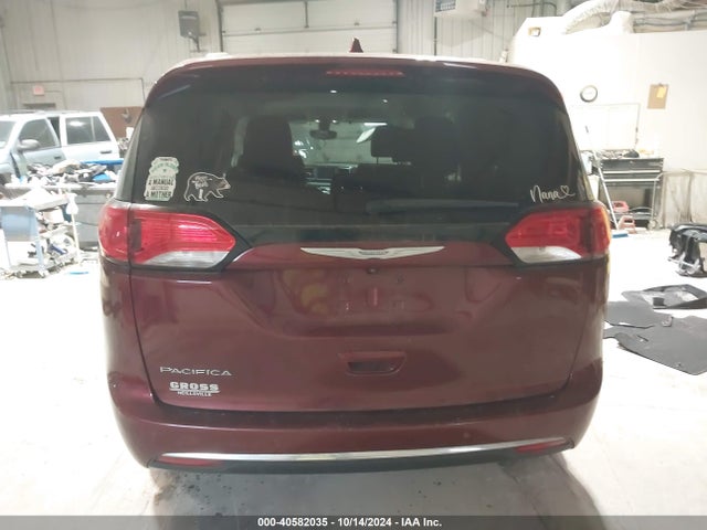 Chrysler Pacifica Touring L 2018 2C4RC1BGXJR123360 Image 16
