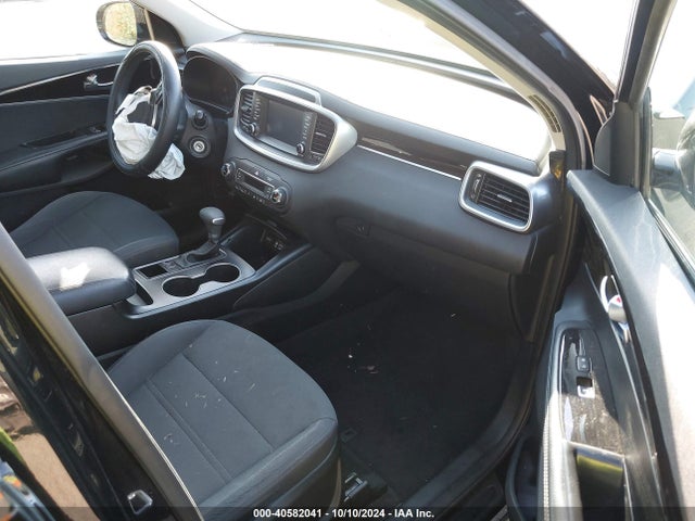 KIA Sorento 3.3l Lx 2019 5XYPGDA57KG474553 Image 5