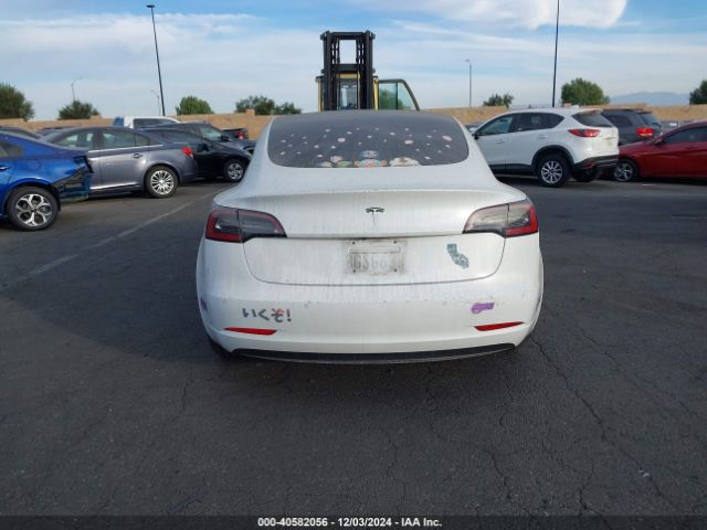 5YJ3E1EA6JF069929 Tesla Model 3 Long Range/mid Range