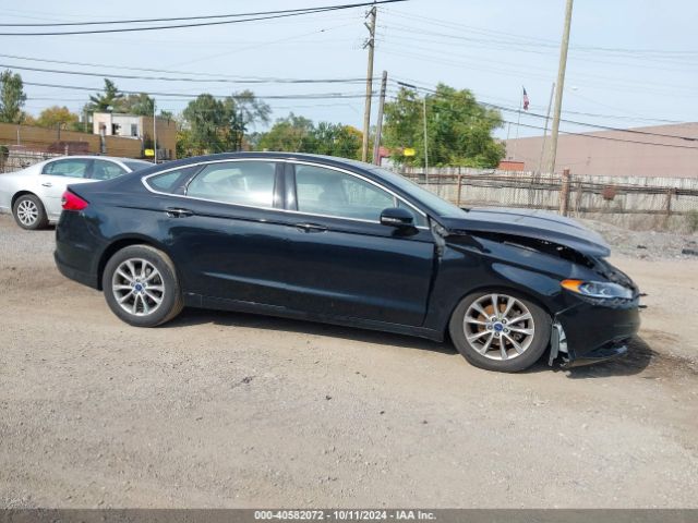 3FA6P0HD3HR412489 Ford FUSION SE
