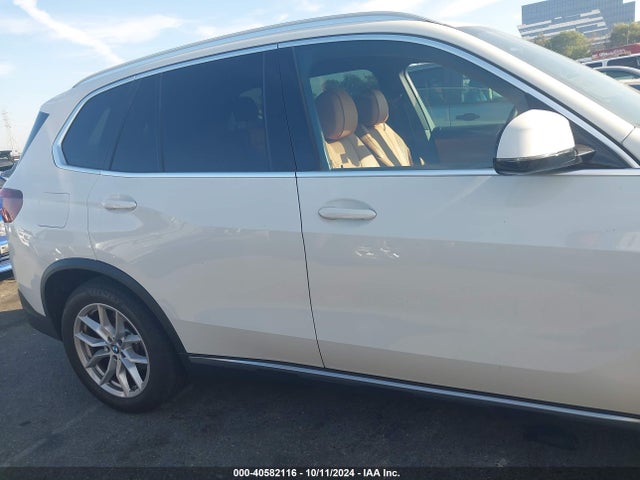 5UXCR4C09N9M68879 BMW X5 Sdrive40i