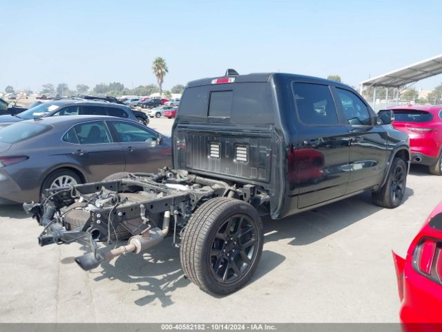 1C6SRFJT0NN217141 RAM 1500 Laramie  4x4 5'7 Box