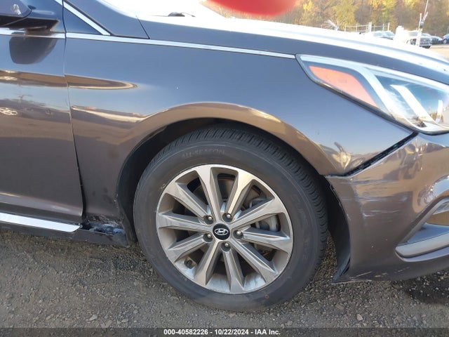 Hyundai Sonata Limited 2016 5NPE34AF3GH319929 Image 17