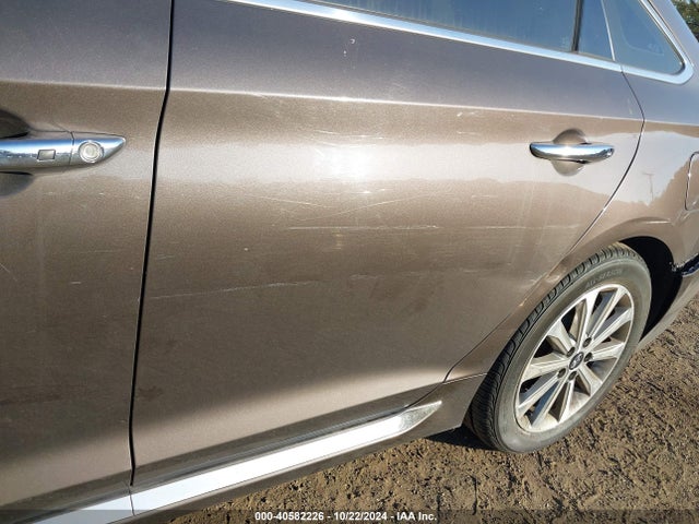 Hyundai Sonata Limited 2016 5NPE34AF3GH319929 Image 18