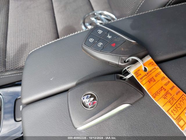 LRBAZLR45ND065653 Buick Envision Fwd Preferred
