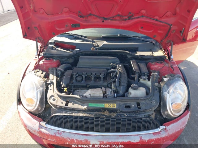 2010 MINI COOPER S CLUBMAN WMWMM3C57ATP75861 Photo 9