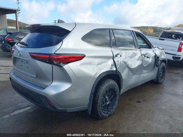 5TDKDRBH6PS520358 Toyota Highlander Le