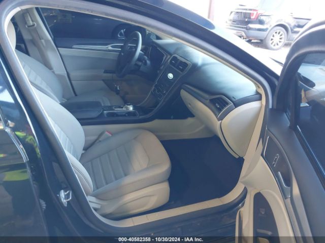 3FA6P0HD7LR159783 Ford FUSION SE