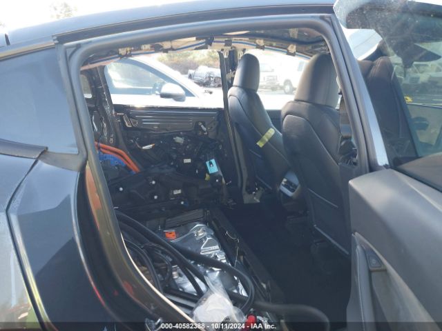 7SAYGDEE5RA247944 Tesla Model Y Long Range Dual Motor All-wheel Drive