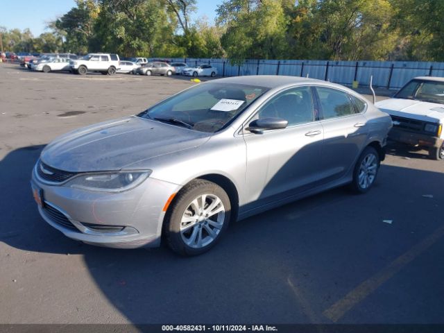 Chrysler 200 Limited 2015 1C3CCCAB2FN591700 Image 2