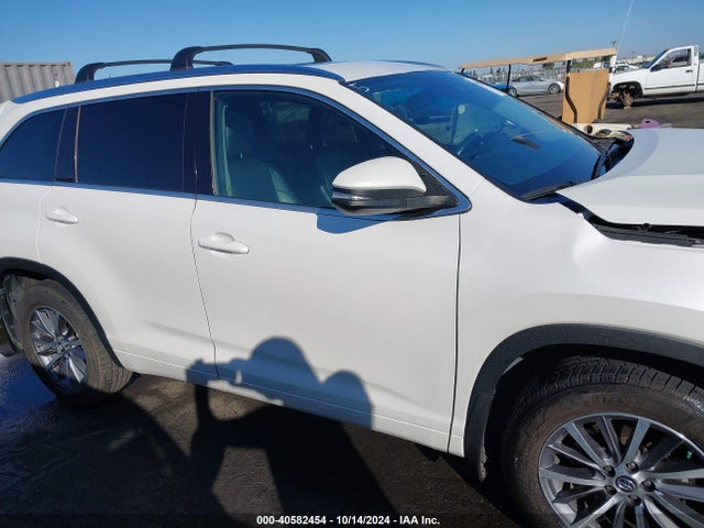 Toyota Highlander Xle 2017 5TDJZRFH9HS465350 Image 14