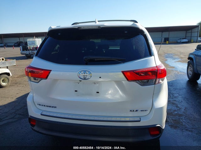 Toyota Highlander Xle 2017 5TDJZRFH9HS465350 Image 17