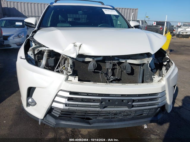 Toyota Highlander Xle 2017 5TDJZRFH9HS465350 Image 6