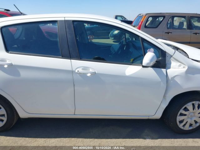VNKKTUD37FA027511 Toyota YARIS L