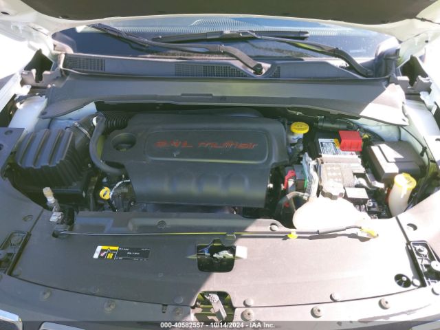 3C4NJCBB8NT228907 Jeep Compass Latitude Fwd