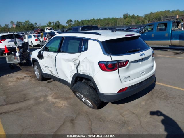 3C4NJCBB8NT228907 Jeep Compass Latitude Fwd