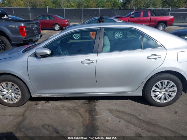 4T4BF1FK8ER392684 Toyota CAMRY L