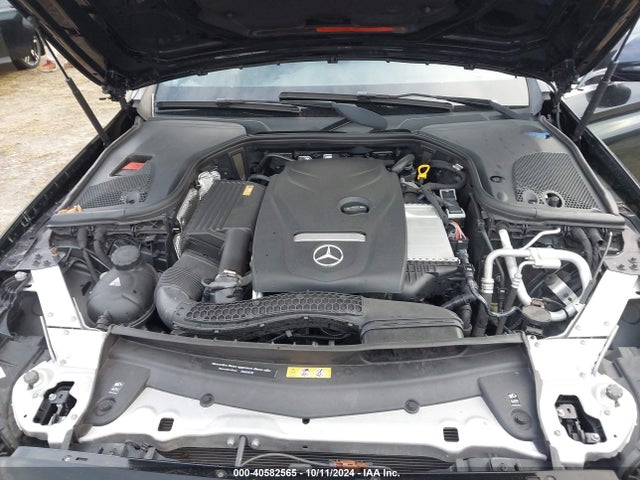 WDDZF4JB4HA028375 Mercedes-Benz E 300