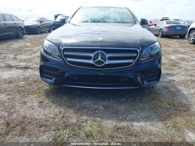 WDDZF4JB4HA028375 Mercedes-Benz E 300