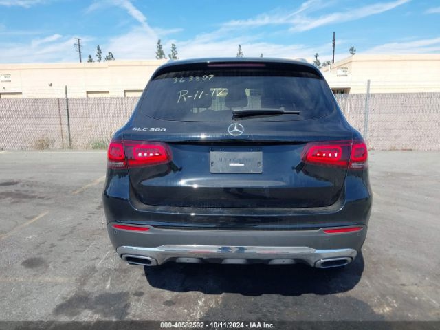 W1N0G8DB2NV366650 Mercedes-Benz Glc 300 Suv