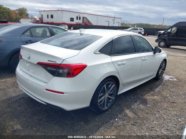 2HGFE1F97RH321857 Honda Civic Touring