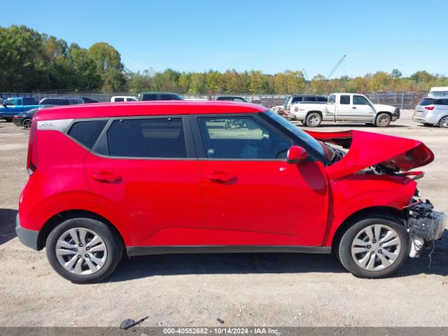 KNDJ23AU4L7068377 KIA SOUL LX