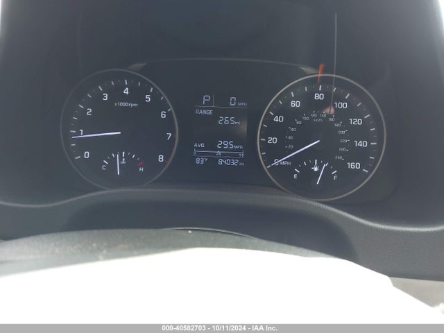 Hyundai ELANTRA SE 2018 5NPD74LF8JH400574 Image 7