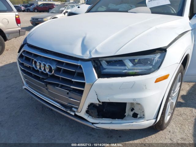 WA1BNAFY2J2107113 Audi Q5 2.0t Premium/2.0t Tech Premium