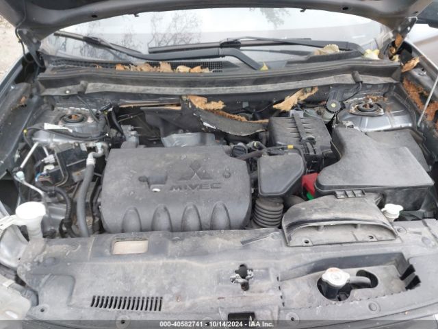 2017 MITSUBISHI OUTLANDER JA4AD2A33HZ017857 Photo 9