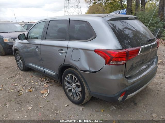 2017 MITSUBISHI OUTLANDER JA4AD2A33HZ017857 Photo 2